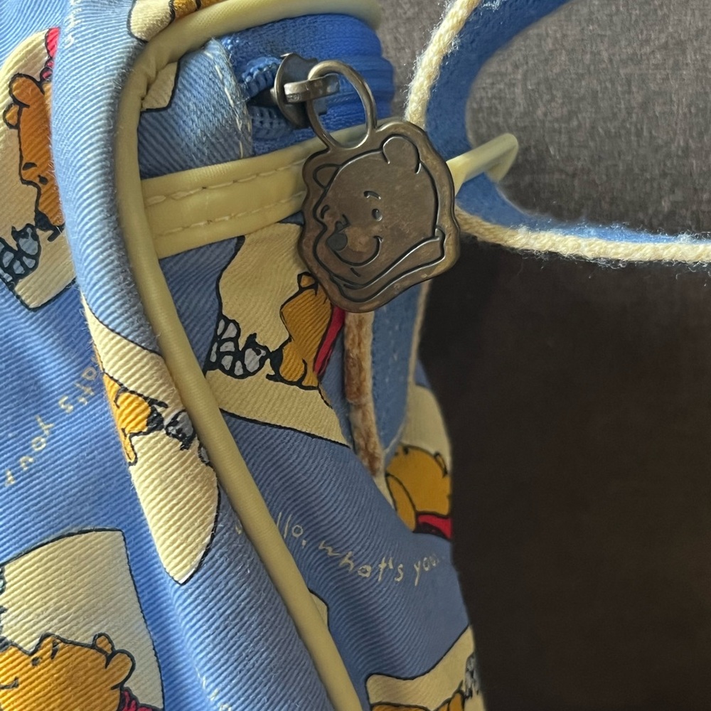 Winnie the‎ Pooh Soft Lunchbox/Diaper Bag VTG - Picture 3 of 5